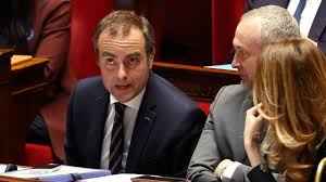 Allocation de Solidarité Unifiée : Le Texte Phare de Lecornu Subit un Nouveau Revers en Commission