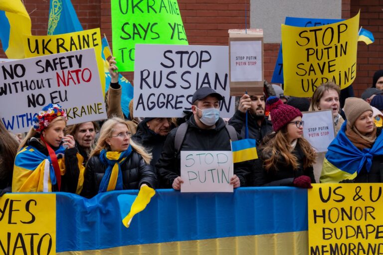 L’UE rejoint le tribunal spécial chargé de poursuivre l’agression russe en Ukraine