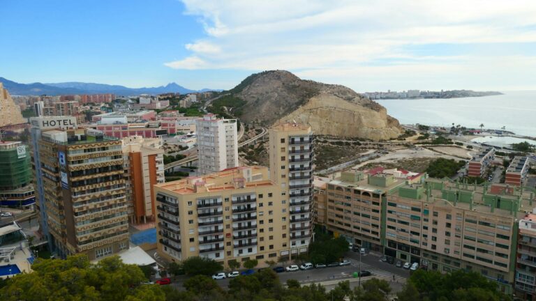 L’essor du tourisme en Espagne met à mal le pouvoir d’achat des habitants des grandes villes