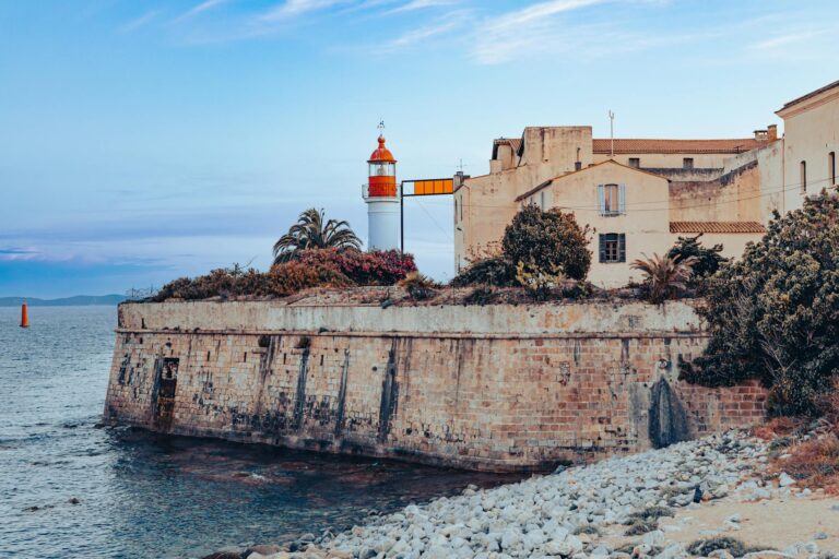 La France plaide pour des achats de défense conjoints au sein de l’UE après un incident en Méditerranée