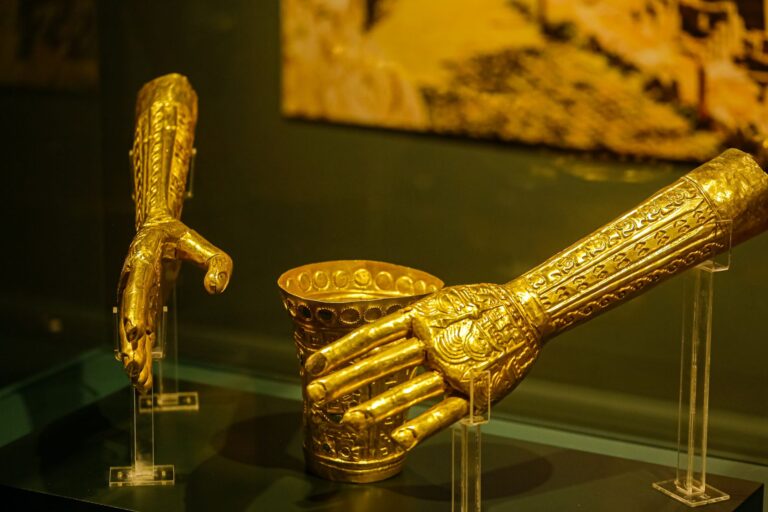 Trésor de Vix : le célèbre collier en or celte volé en Bourgogne