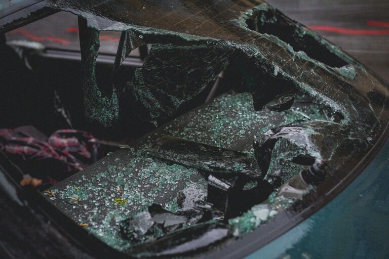 Collision de trains près de Londres : un mort et des dizaines de blessés